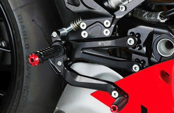 Picture for category Rearsets